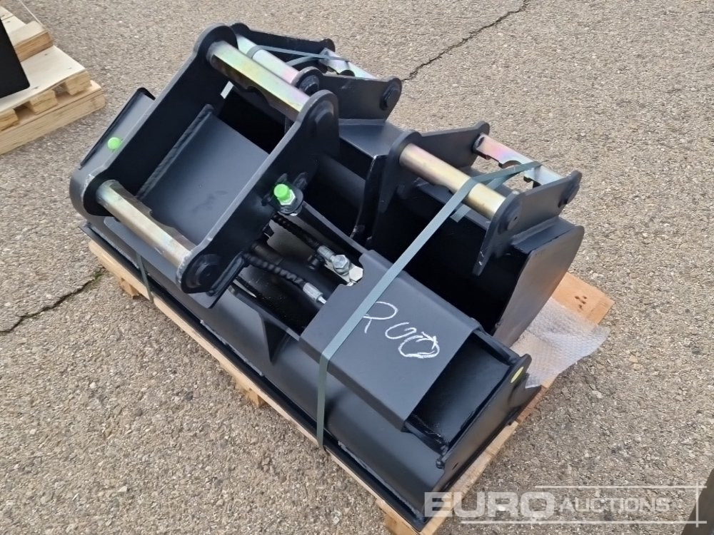 Unused 2025 Haner Set of HHG1100MS-BSYM-01-ECO Tilting Bucket, HTL150MS-BSYM-01-ECO, HTL130MS-BSYM-01-ECO Digging Buckets to suit Excavators (3 of) - Bucket: picture 3 Unused 2025 Haner Set of HHG1100MS-BSYM-01-ECO Tilting Bucket, HTL150MS-BSYM-01-ECO, HTL130MS-BSYM-01-ECO Digging Buckets to suit Excavators (3 of) - Bucket: picture 3