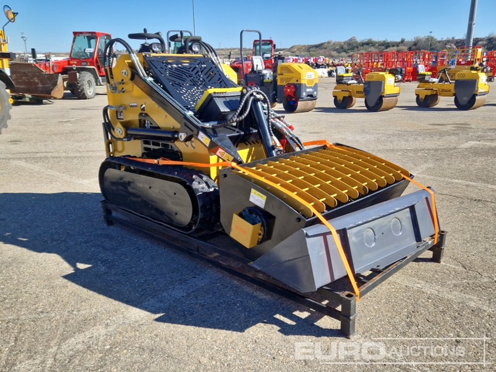 Unused 2025 Infront YF380 - Skid steer loader: picture 2 Unused 2025 Infront YF380 - Skid steer loader: picture 2