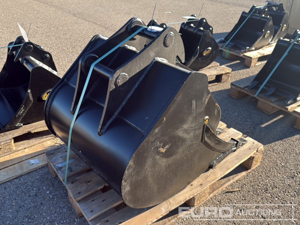 Yanmar Digging Bucket LGT000BA4075QSV to suit 6-10 Ton Excavator (S/N 1183799), Geith Bucket H04-0600 to Suit QR40 (S/N 1091325) - Bucket: picture 3 Yanmar Digging Bucket LGT000BA4075QSV to suit 6-10 Ton Excavator (S/N 1183799), Geith Bucket H04-0600 to Suit QR40 (S/N 1091325) - Bucket: picture 3