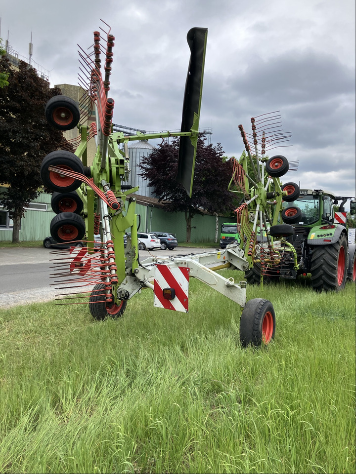Claas Liner 1250 Profil - Tedder/ Rake: picture 3 Claas Liner 1250 Profil - Tedder/ Rake: picture 3