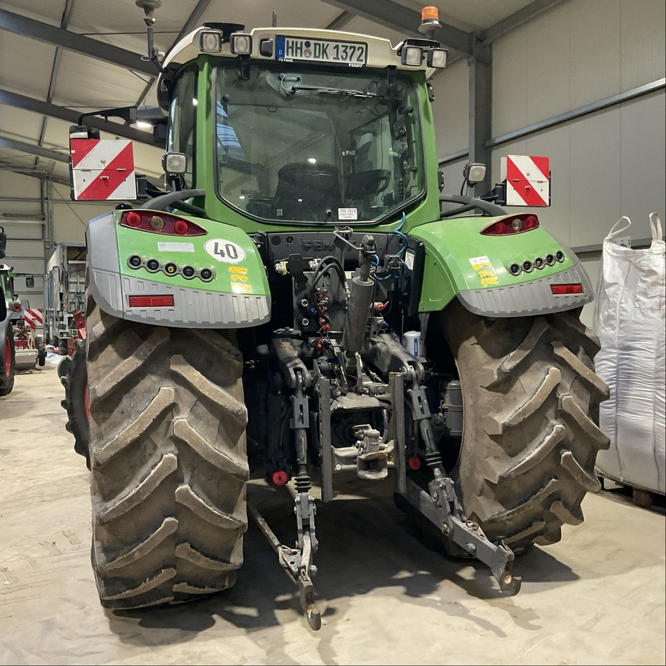 Fendt 718 Vario S4 ProfiPlus - Farm tractor: picture 5 Fendt 718 Vario S4 ProfiPlus - Farm tractor: picture 5