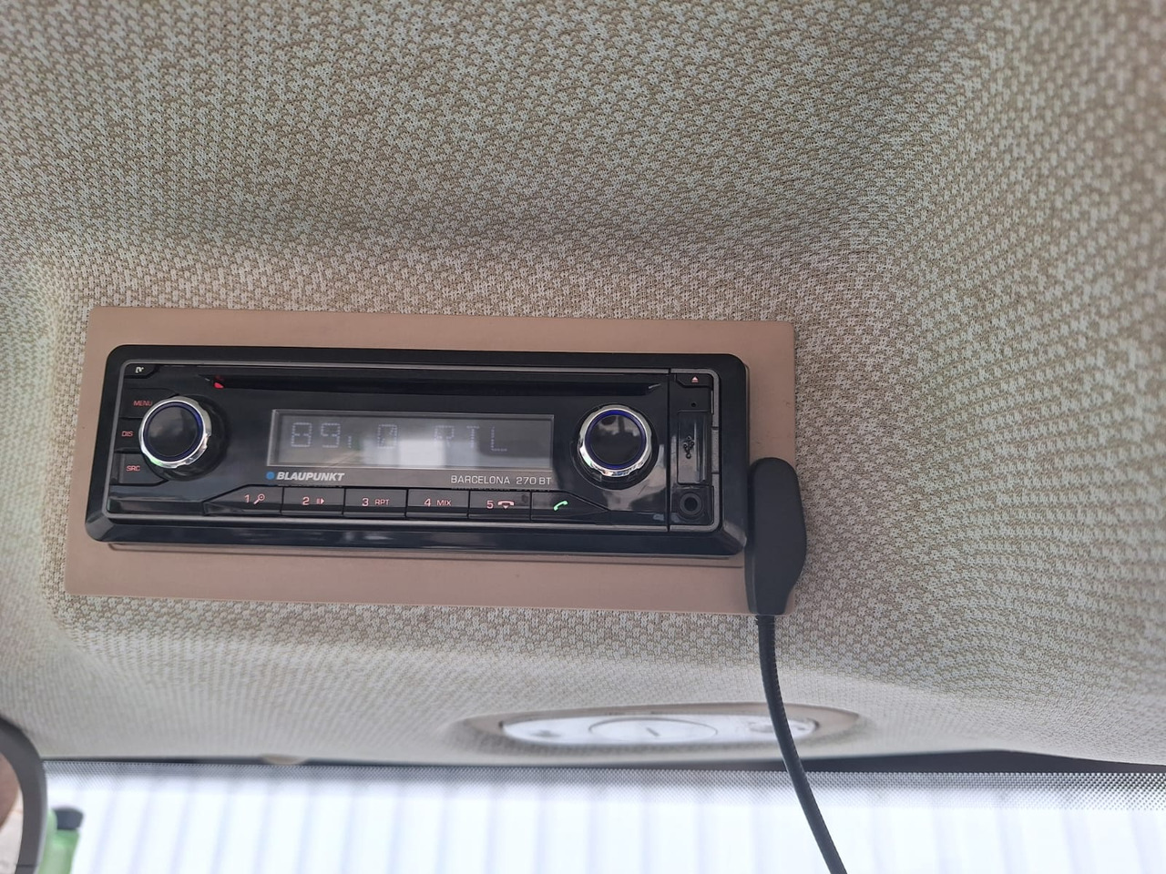 Farm tractor Fendt 828 Vario S4 ProfiPlus: picture 6