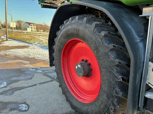 Fendt Rogator 655 Gen1 - Self-propelled sprayer: picture 5 Fendt Rogator 655 Gen1 - Self-propelled sprayer: picture 5