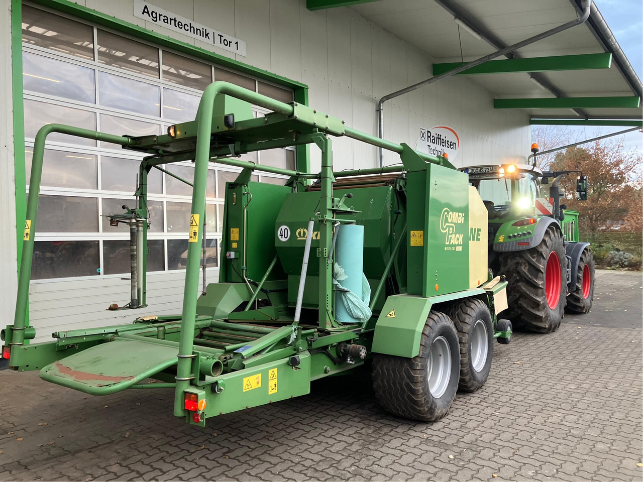 Krone CombiPack multicut 1500V - Tedding equipment: picture 5 Krone CombiPack multicut 1500V - Tedding equipment: picture 5