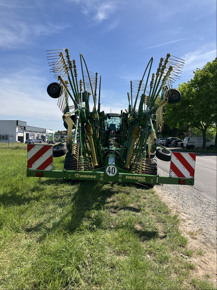 Krone Schwadro 1400 Plus - Tedder/ Rake: picture 5 Krone Schwadro 1400 Plus - Tedder/ Rake: picture 5
