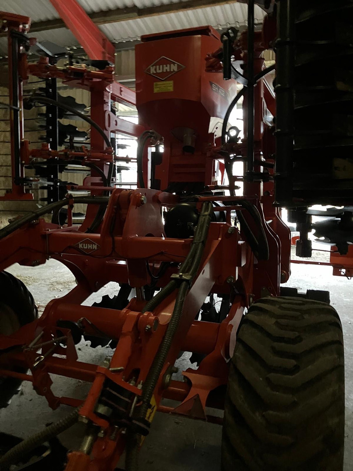 Kuhn OPTIMER 5003 - Disc harrow: picture 3 Kuhn OPTIMER 5003 - Disc harrow: picture 3