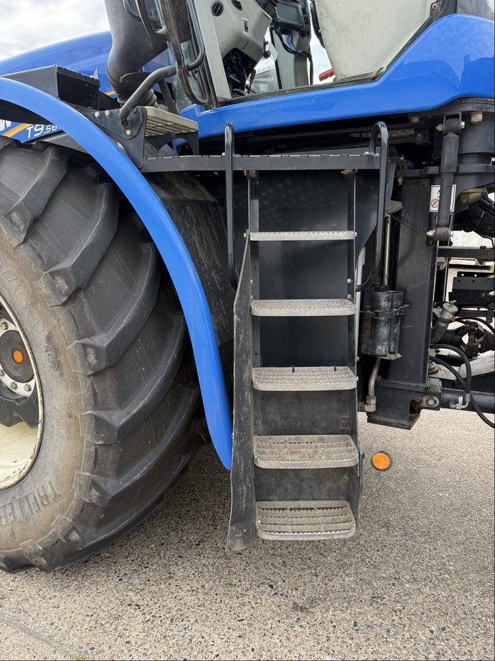 Farm tractor New Holland T9.560: picture 14