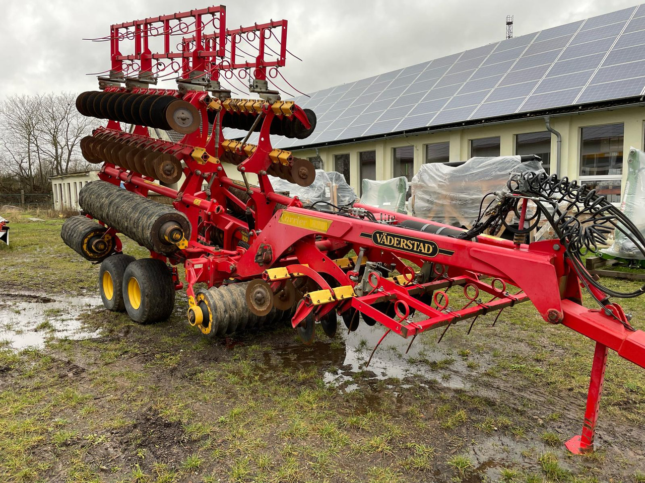 Väderstad CR 820 - Harrow: picture 1 Väderstad CR 820 - Harrow: picture 1