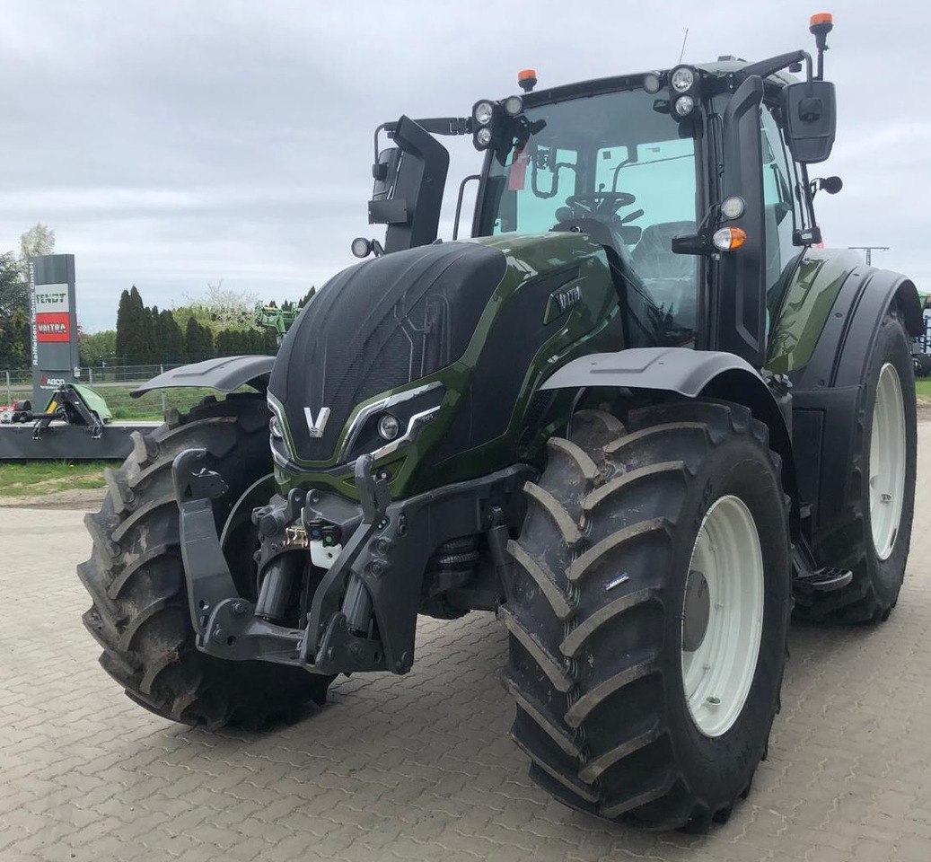 Valtra T175EA - Farm tractor: picture 1 Valtra T175EA - Farm tractor: picture 1