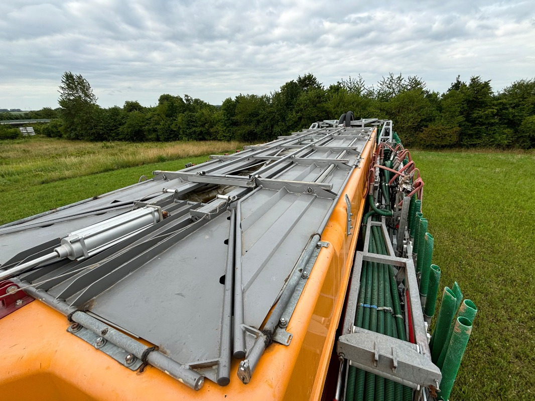 Fertilizer spreader Vredo VT 7138   SWINGMAX36 Gestänge: picture 17