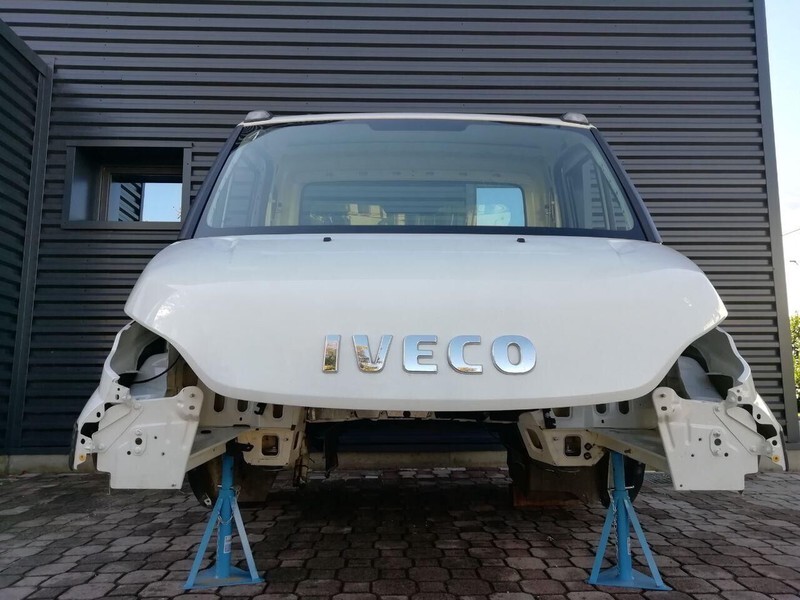 Iveco DAILY Euro 6 - Cab and interior for Truck: picture 2 Iveco DAILY Euro 6 - Cab and interior for Truck: picture 2