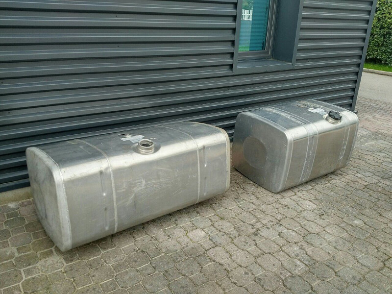 MAN 480 + 375 L - Fuel tank for Truck: picture 3 MAN 480 + 375 L - Fuel tank for Truck: picture 3