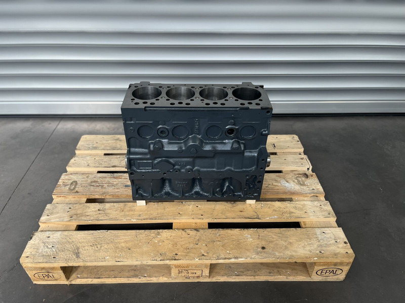 MAN TGM TGL D0834 150 180 220 E5 RECONDITIONED WITH WARRANTY - Cylinder block for Truck: picture 2 MAN TGM TGL D0834 150 180 220 E5 RECONDITIONED WITH WARRANTY - Cylinder block for Truck: picture 2