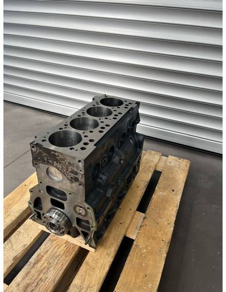 MAN TGM TGL D0834 RECONDITIONED WITH WARRANTY - Cylinder block for Truck: picture 2 MAN TGM TGL D0834 RECONDITIONED WITH WARRANTY - Cylinder block for Truck: picture 2