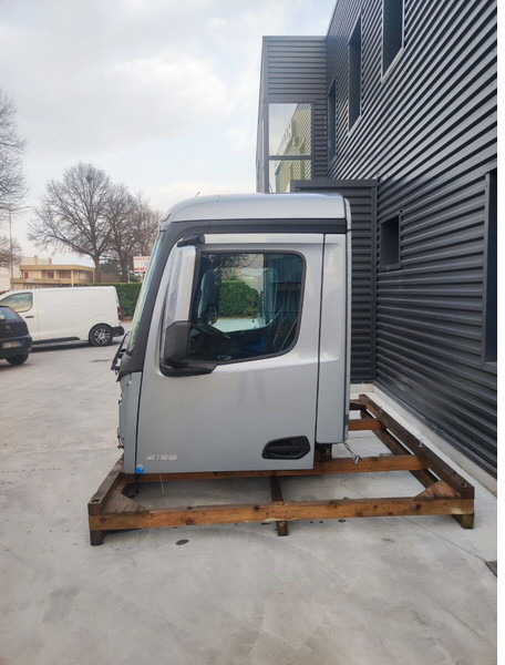 Cab and interior for Truck Mercedes-Benz ANTOS AROCS " S TYPE " MP4: picture 6