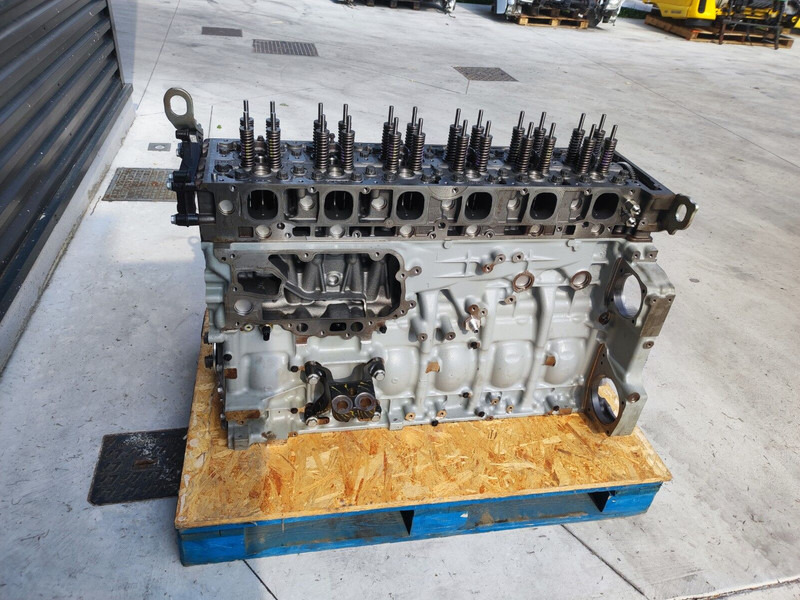 Mercedes-Benz AROCS ACTROS AXOR SETRA - Cylinder block for Truck: picture 5 Mercedes-Benz AROCS ACTROS AXOR SETRA - Cylinder block for Truck: picture 5