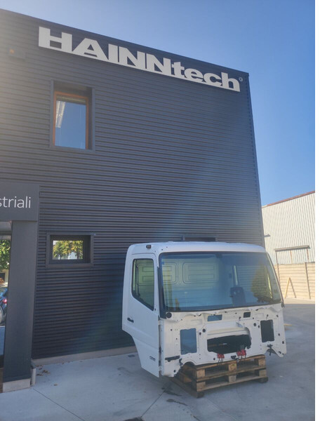 Mercedes-Benz ATEGO 4 CYLINDERS EURO 5 EURO 6 - Cab and interior for Truck: picture 1 Mercedes-Benz ATEGO 4 CYLINDERS EURO 5 EURO 6 - Cab and interior for Truck: picture 1