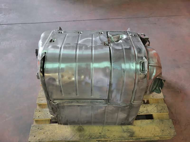 Mercedes-Benz Actros Atego Arocs - Catalytic converter for Truck: picture 3 Mercedes-Benz Actros Atego Arocs - Catalytic converter for Truck: picture 3