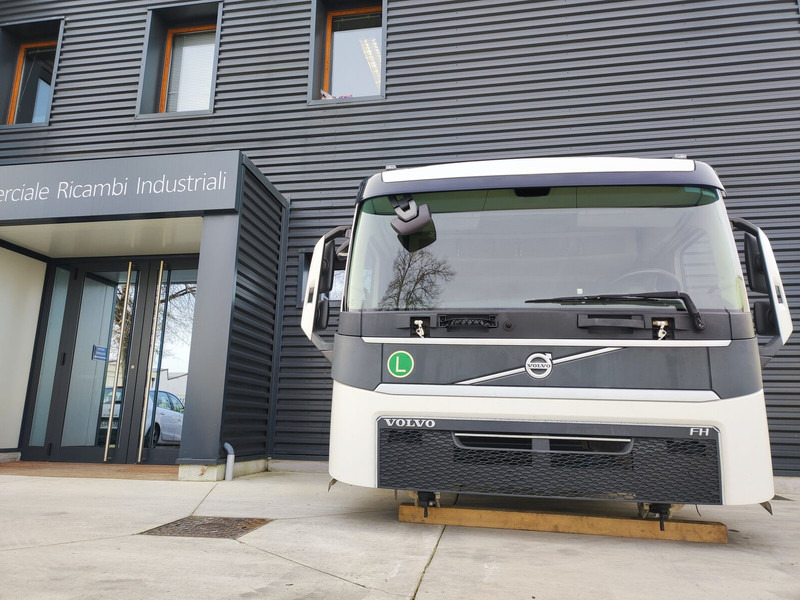 Volvo FH - L2 H1 - Cab and interior for Truck: picture 4 Volvo FH - L2 H1 - Cab and interior for Truck: picture 4