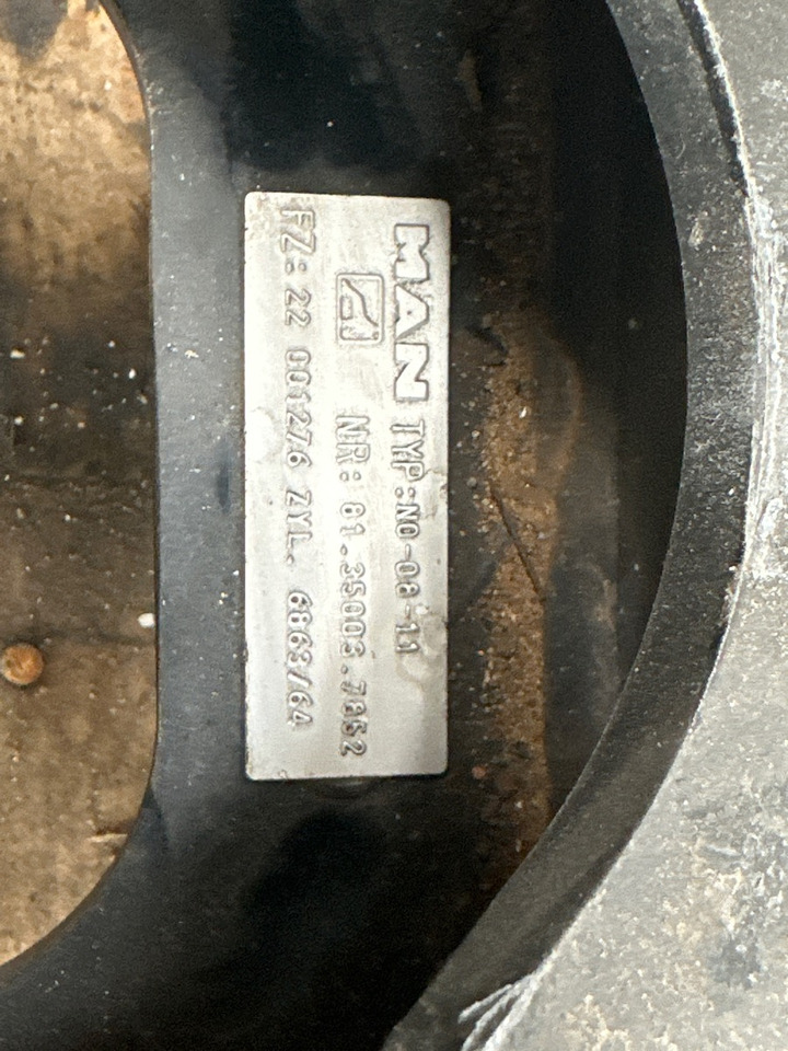 MAN BOOGIE AXLE 81.35003-7852 - Axle and parts for Truck: picture 2 MAN BOOGIE AXLE 81.35003-7852 - Axle and parts for Truck: picture 2