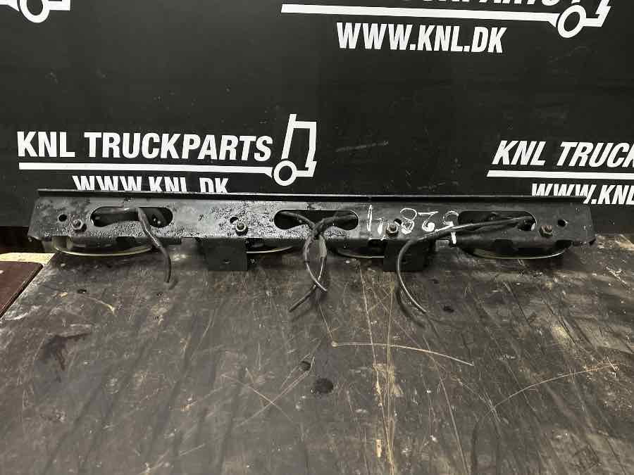 MAN CABINE TOP LAMPS - Lights/ Lighting for Truck: picture 2 MAN CABINE TOP LAMPS - Lights/ Lighting for Truck: picture 2