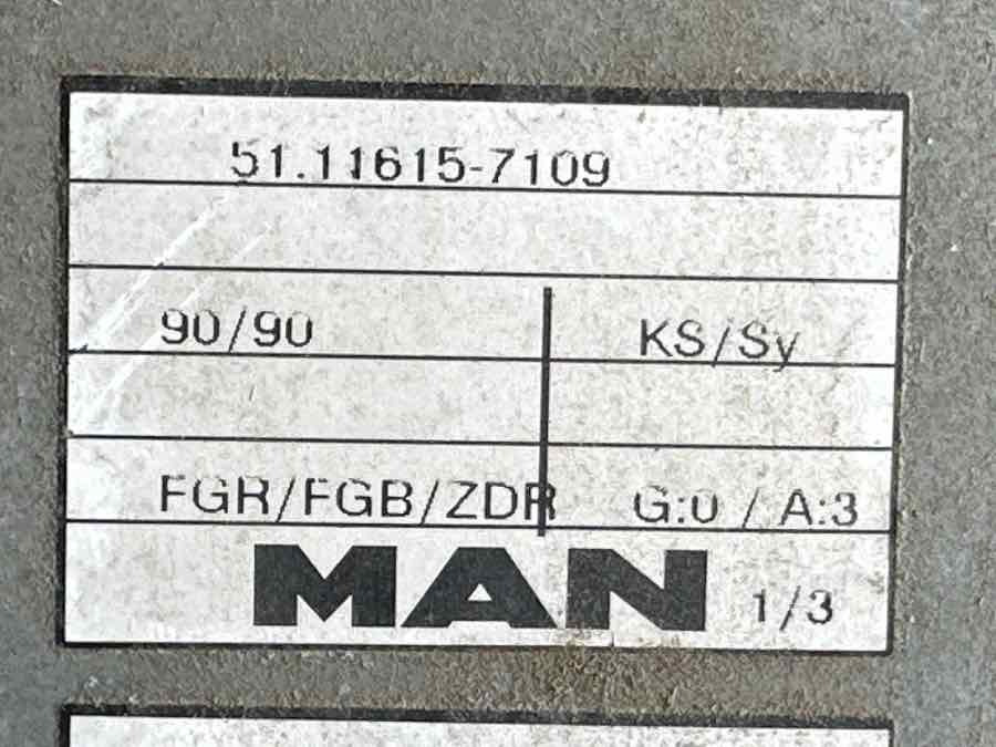 MAN ECU 51.11615-7109 - Electrical system for Truck: picture 3 MAN ECU 51.11615-7109 - Electrical system for Truck: picture 3