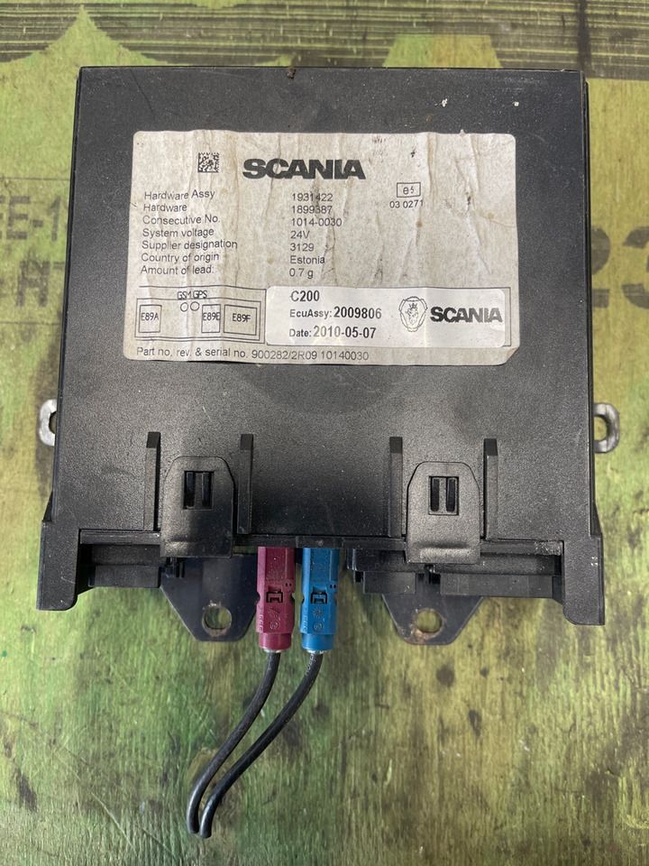 SCANIA ECU RTC 2009806 - Electrical system for Truck: picture 1 SCANIA ECU RTC 2009806 - Electrical system for Truck: picture 1