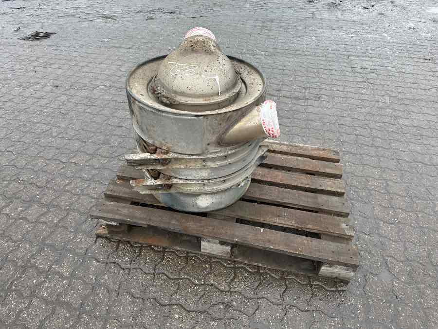 SCANIA EXHAUST 1538681 - Muffler/ Exhaust system for Truck: picture 2 SCANIA EXHAUST 1538681 - Muffler/ Exhaust system for Truck: picture 2