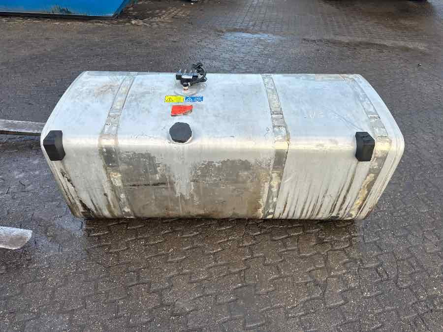 SCANIA FUEL TANK 1871192 - Fuel processing/ Fuel delivery for Truck: picture 2 SCANIA FUEL TANK 1871192 - Fuel processing/ Fuel delivery for Truck: picture 2