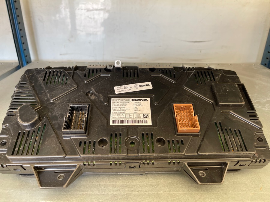 SCANIA INSTRUMENT ICL 2627464 - Dashboard for Truck: picture 2 SCANIA INSTRUMENT ICL 2627464 - Dashboard for Truck: picture 2