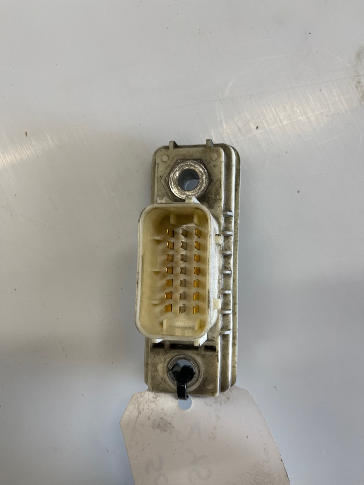 SCANIA JUNCTION BLOCK 2458278 - Dashboard for Truck: picture 2 SCANIA JUNCTION BLOCK 2458278 - Dashboard for Truck: picture 2