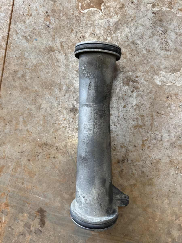 SCANIA PIPE 2206782 - Engine and parts for Truck: picture 1 SCANIA PIPE 2206782 - Engine and parts for Truck: picture 1