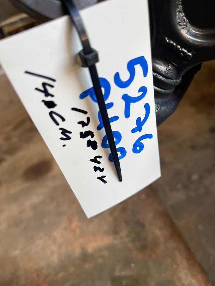 SCANIA PROPSHAFT P400 // 1758434 - Propeller shaft for Truck: picture 2 SCANIA PROPSHAFT P400 // 1758434 - Propeller shaft for Truck: picture 2
