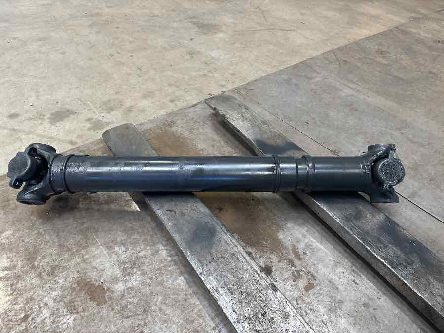 SCANIA PROPSHAFT P500 1758537 - Propeller shaft for Truck: picture 1 SCANIA PROPSHAFT P500 1758537 - Propeller shaft for Truck: picture 1