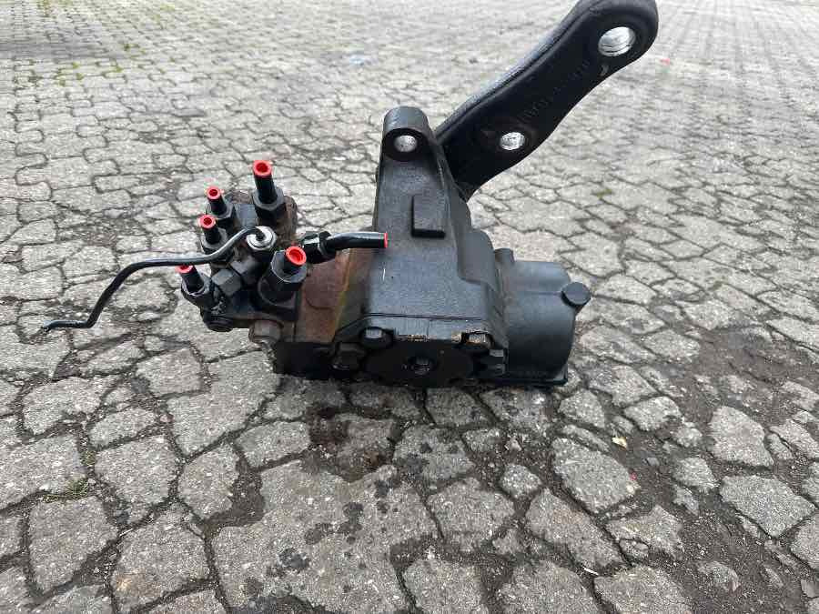 SCANIA STEERING GEAR TAS-87 // 2260739 - Steering for Truck: picture 1 SCANIA STEERING GEAR TAS-87 // 2260739 - Steering for Truck: picture 1