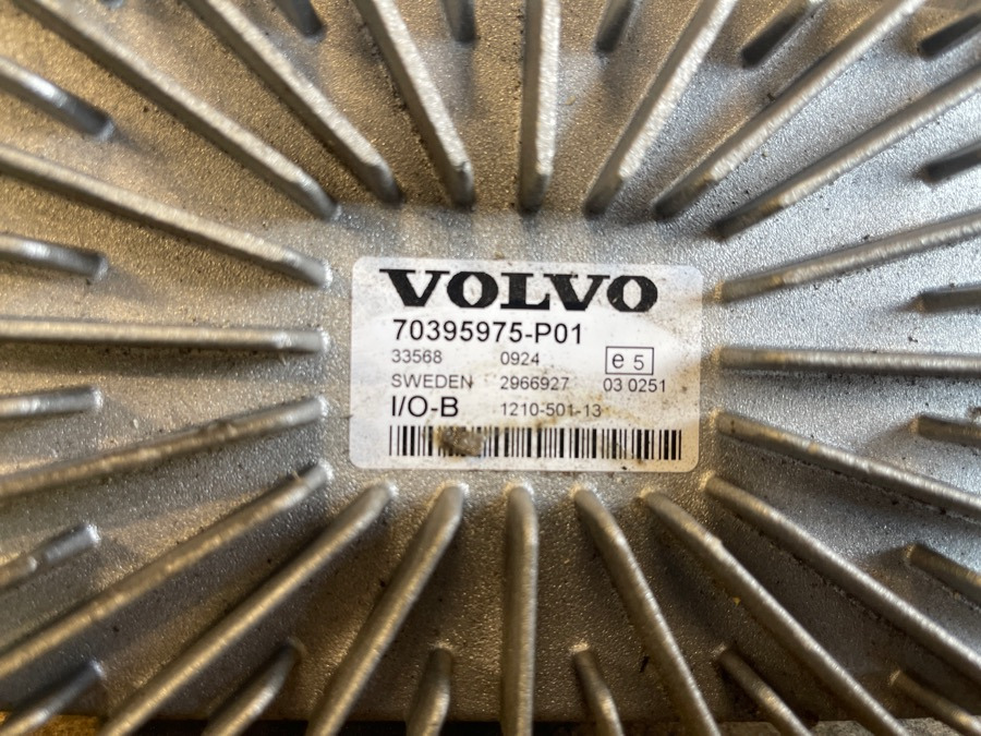 VOLVO ECU 70395975 - Electrical system for Truck: picture 2 VOLVO ECU 70395975 - Electrical system for Truck: picture 2
