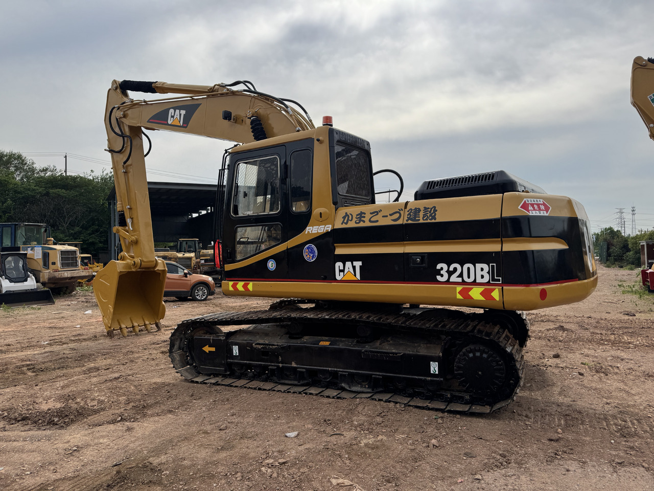 CAT 320BL - Crawler excavator: picture 5 CAT 320BL - Crawler excavator: picture 5