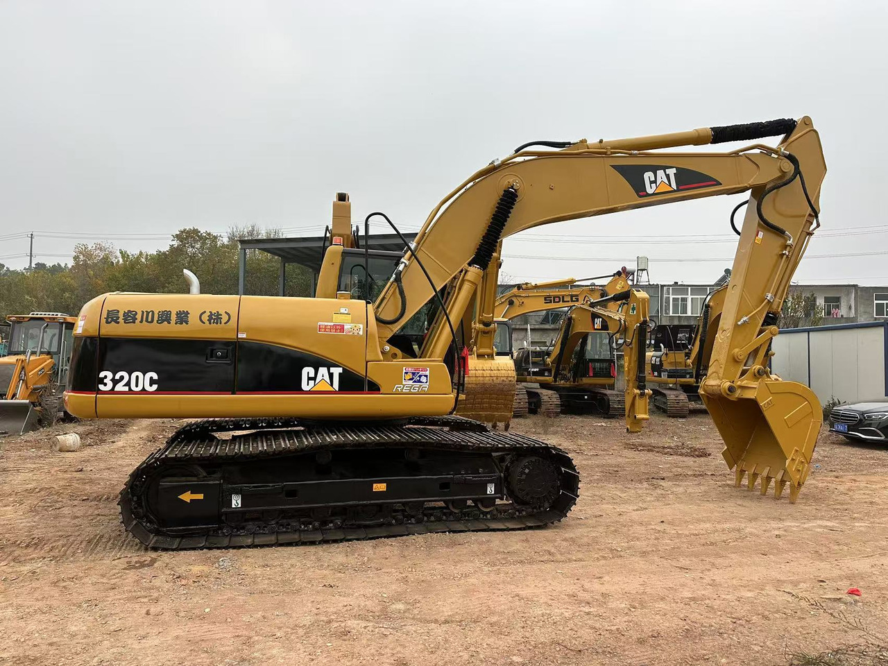 CAT 320CL - Crawler excavator: picture 2 CAT 320CL - Crawler excavator: picture 2