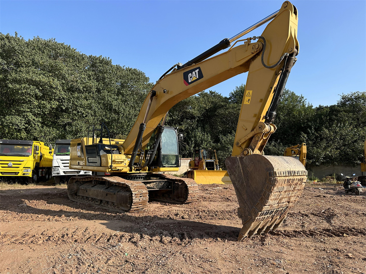Crawler excavator CAT 336GC: picture 12