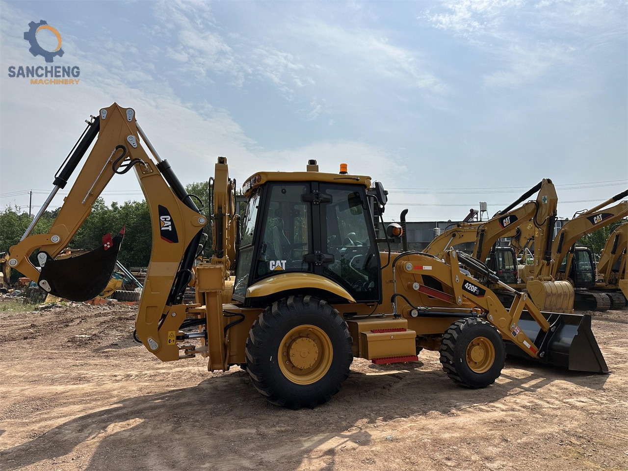 CAT 420F2 - Backhoe loader: picture 2 CAT 420F2 - Backhoe loader: picture 2