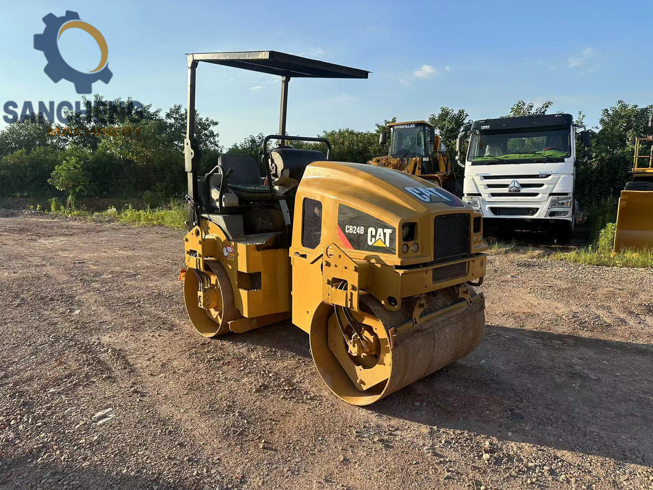 CAT CB24B - Roller: picture 4 CAT CB24B - Roller: picture 4