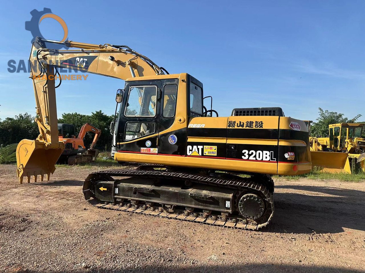 CATERPILLAR 320B - Crawler excavator: picture 3 CATERPILLAR 320B - Crawler excavator: picture 3