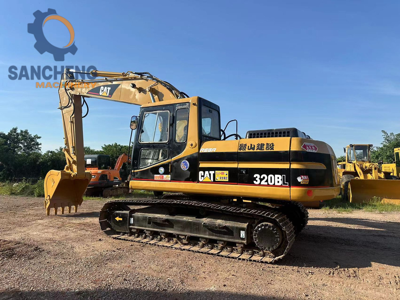 CATERPILLAR 320BL - Crawler excavator: picture 1 CATERPILLAR 320BL - Crawler excavator: picture 1
