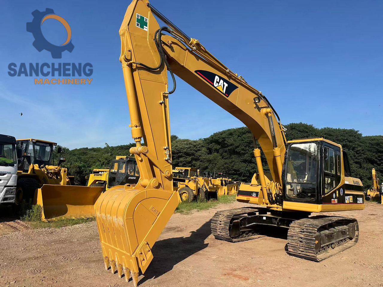 CATERPILLAR 320BL - Crawler excavator: picture 4 CATERPILLAR 320BL - Crawler excavator: picture 4