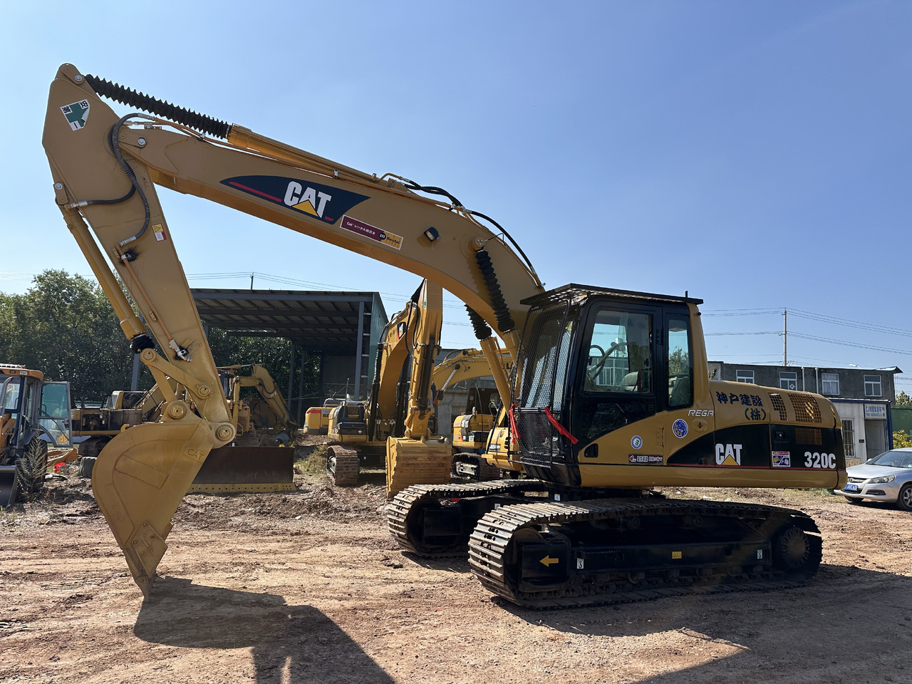 CATERPILLAR 320CL - Crawler excavator: picture 2 CATERPILLAR 320CL - Crawler excavator: picture 2