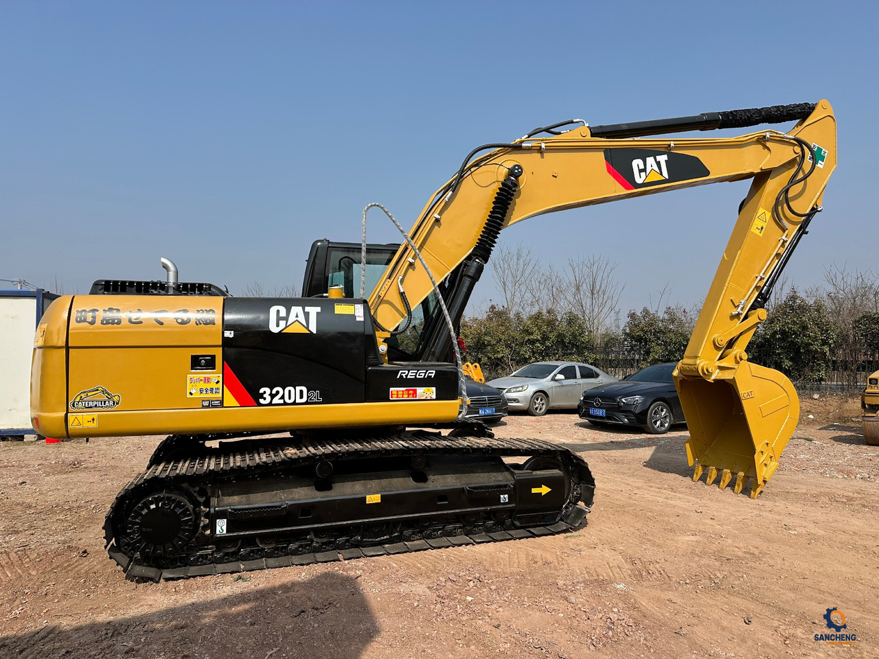 CATERPILLAR 320D2L - Crawler excavator: picture 3 CATERPILLAR 320D2L - Crawler excavator: picture 3