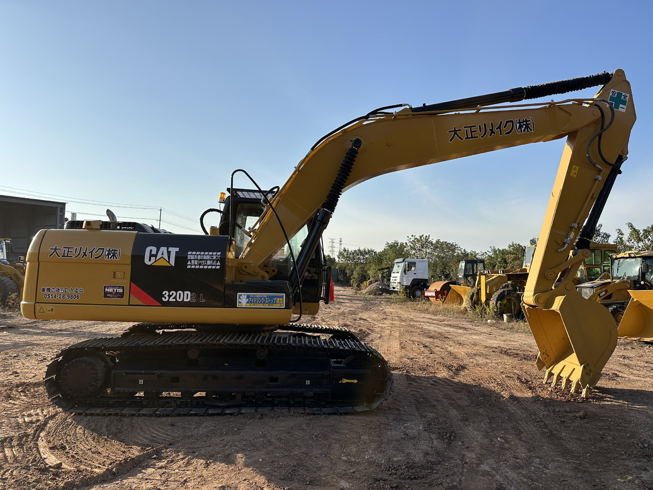 CATERPILLAR 320DL - Crawler excavator: picture 3 CATERPILLAR 320DL - Crawler excavator: picture 3