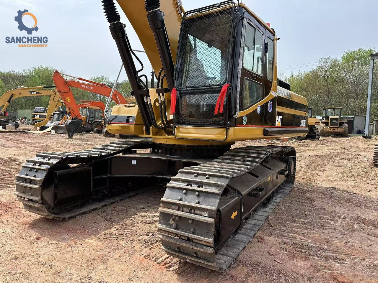 Crawler excavator CATERPILLAR 330BL: picture 10