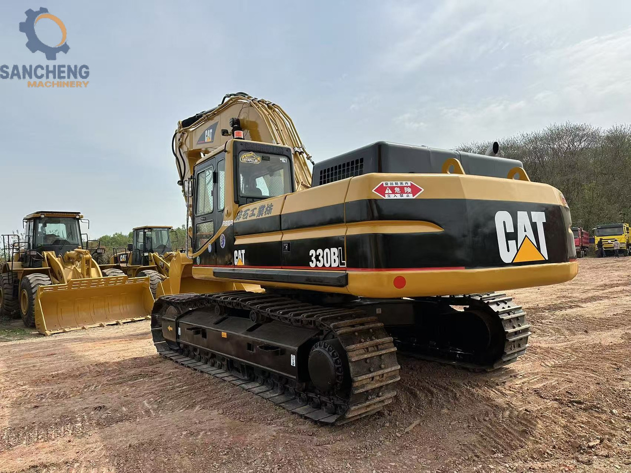 Crawler excavator CATERPILLAR 330BL: picture 6