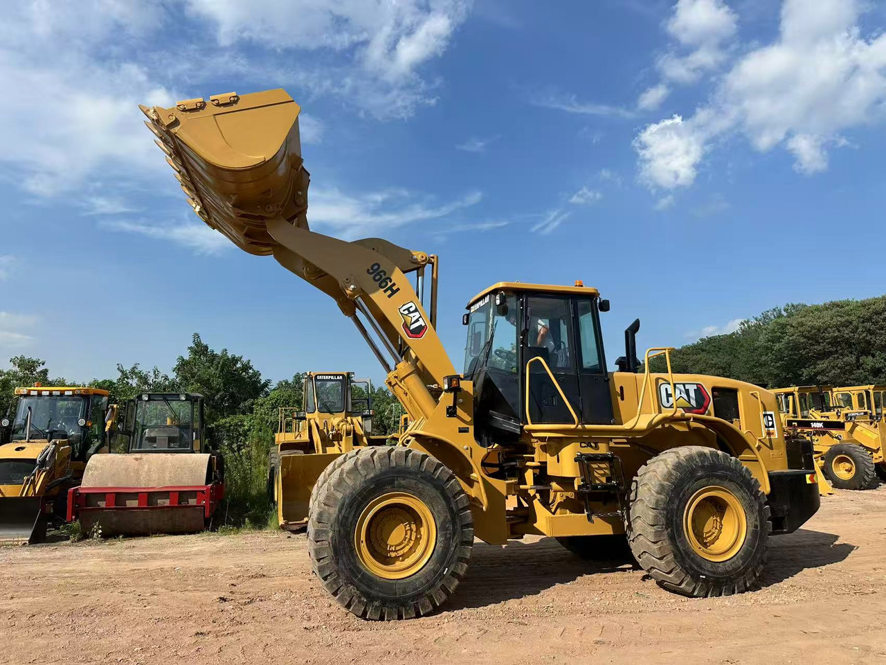 CATERPILLAR 966H - Wheel loader: picture 3 CATERPILLAR 966H - Wheel loader: picture 3